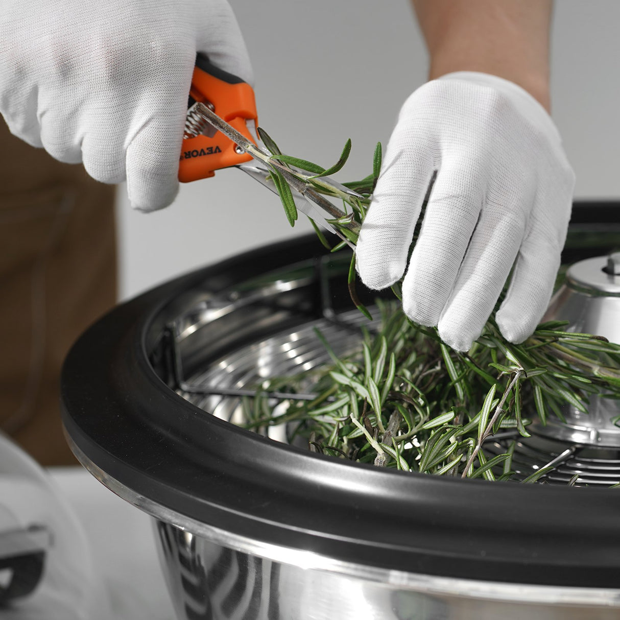 VEVOR Leaf Bowl Trimmer 16'' Manual Bud Trimmer with Stainless-Steel Blades