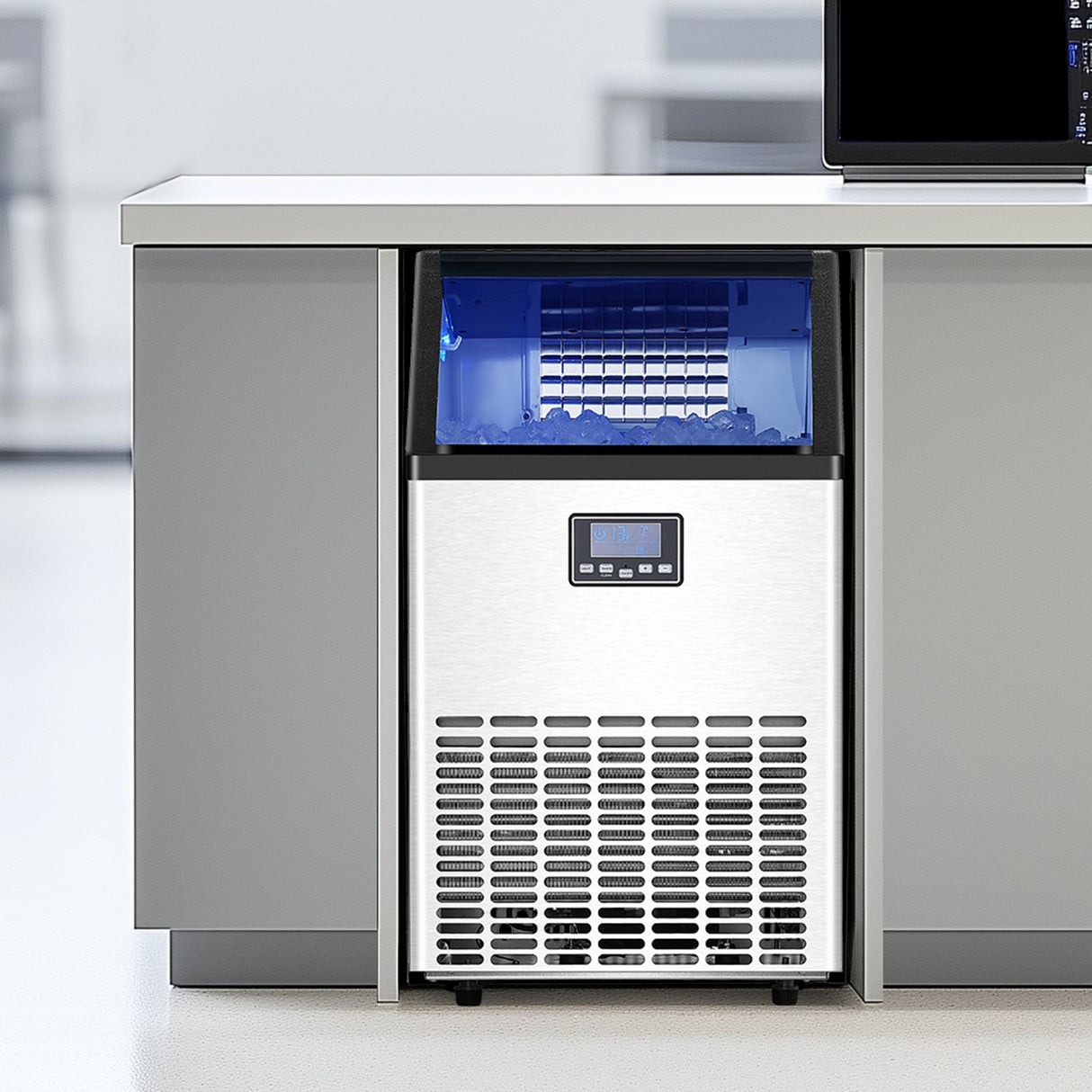 VEVOR Commercial Ice Maker Machine, 100lbs/24H Ice Maker Machine with 33lbs Storage Capacity, 45 Ice Cubes in 15 Minutes, LED Digital Display Freestanding Self-Cleaning for Bar Office Restaurant