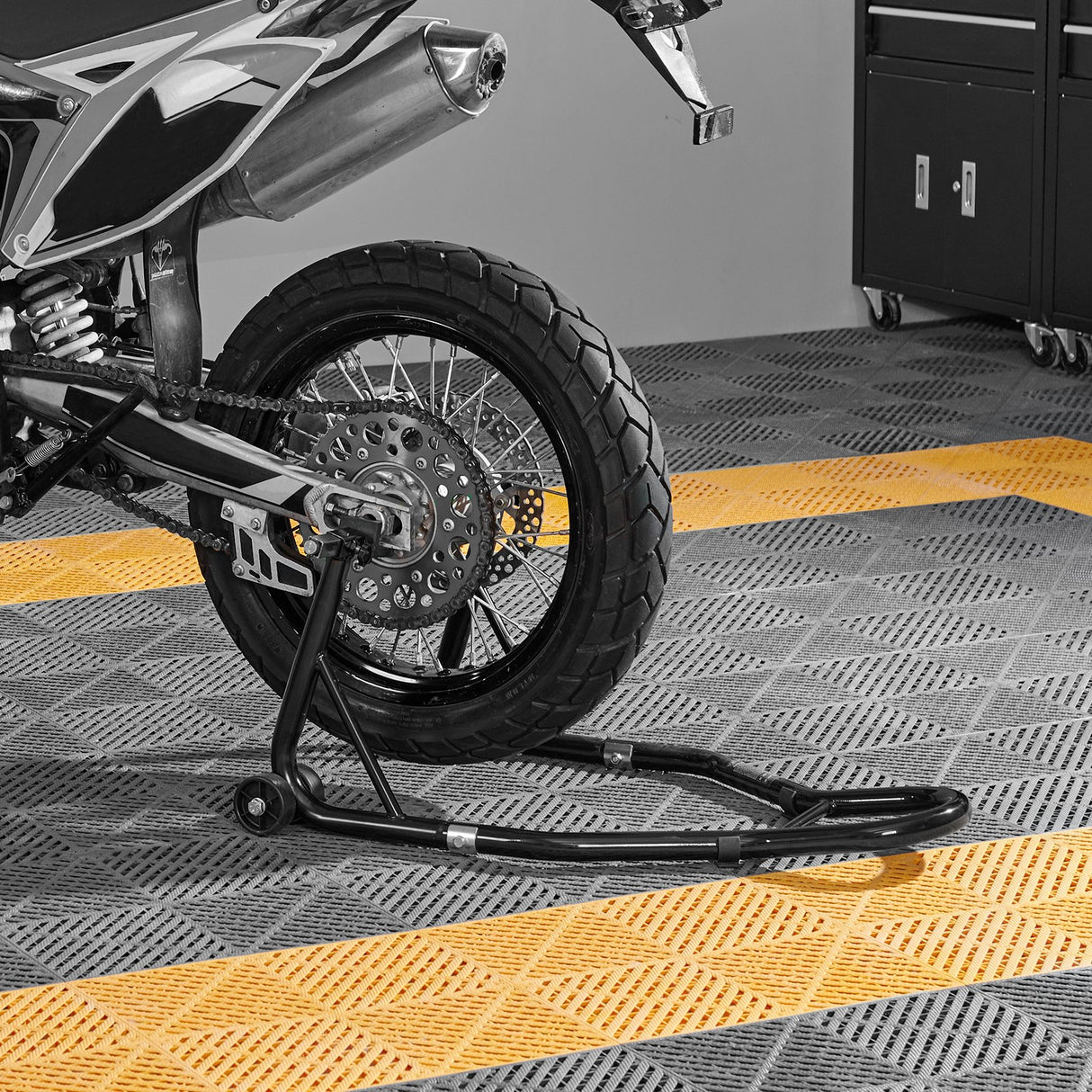 Motorcycle Bike Stand Rear 850 LBS Forklift Spoolift Paddock Swingarm Lift