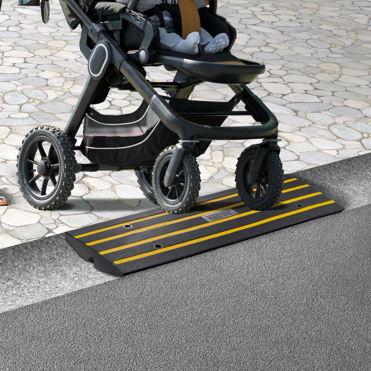 VEVOR Curb Ramp, 6.5 cm Rise Rubber Driveway Ramps, Heavy Duty 15 tons Weight Capacity Threshold Ramp, Curbside Bridge Ramps for Loading Dock Garage