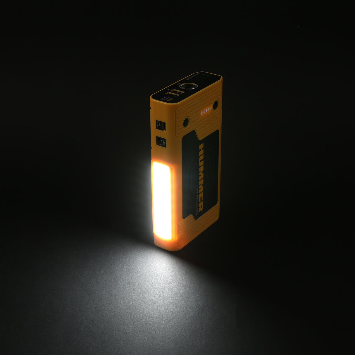 Hummer HX Pro 2000A Jump Starter USB-C Power Bank & Wireless Charger