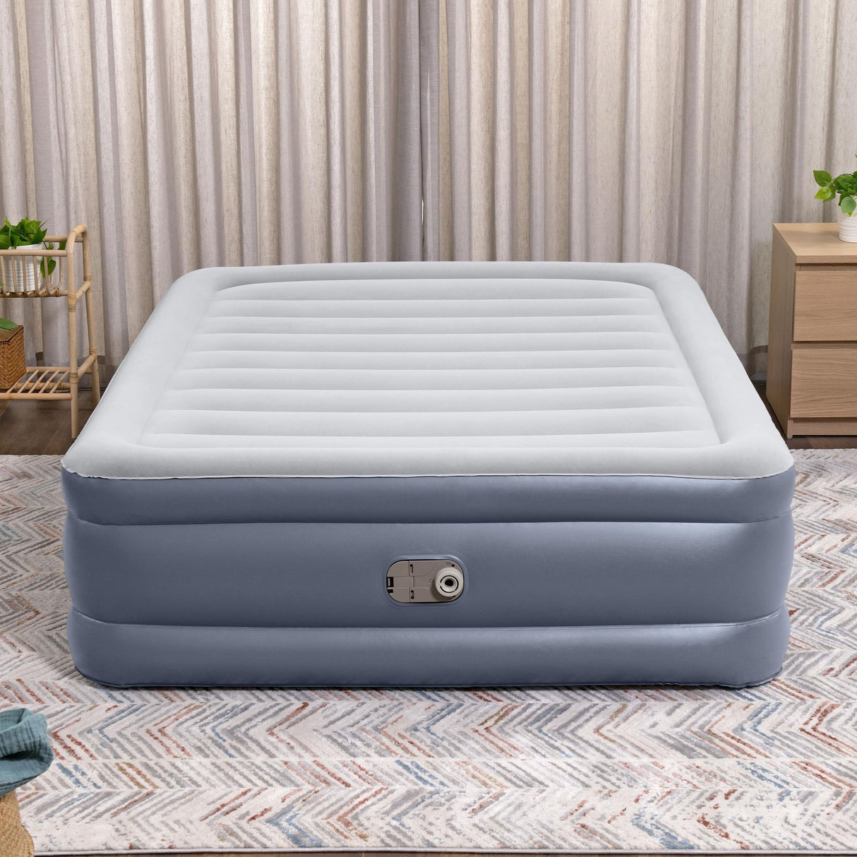 Bestway 203 x 152 x 51cm Tritech Air Mattress Queen Built-in AC Pump-2017004927469096962