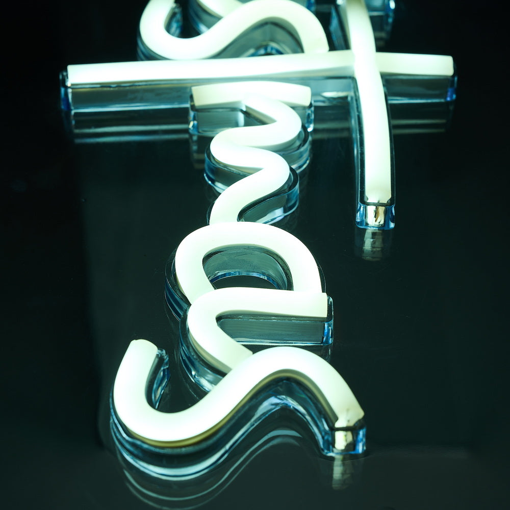 Tinseltown Merry Christmas Sign Light LED Motif Rope Lights 76cm