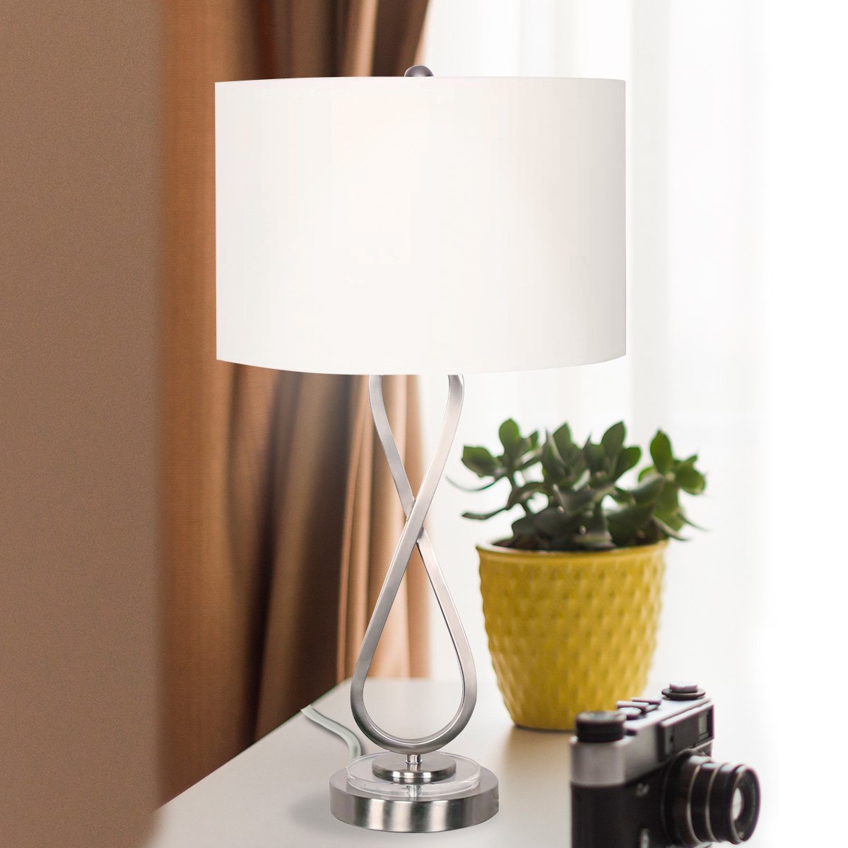 Sarantino Contemporary Table Lamp in Nickel Finish