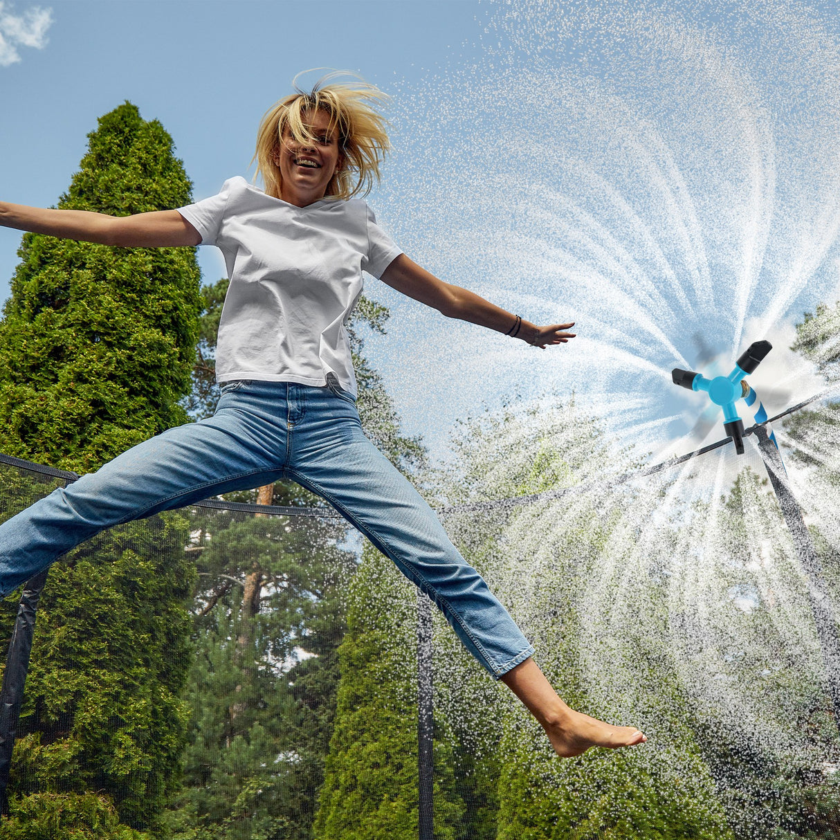 Kahuna Waterpark Rotating Trampoline Water Sprinkler Kit with Adjustable Hose