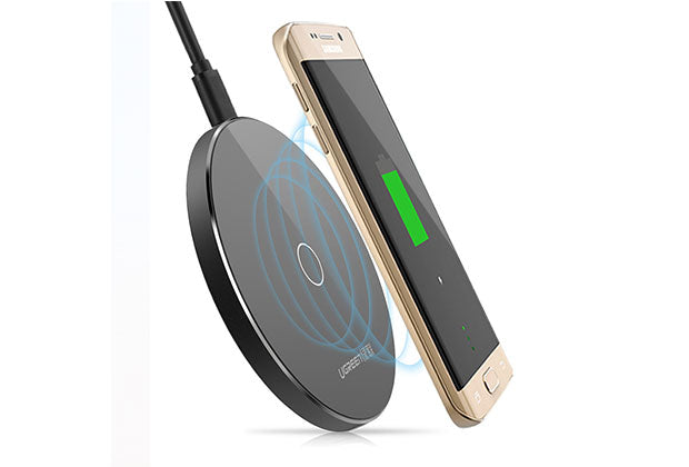 UGREEN 10W Fast Wireless Charger Pad for Qi-Enabled Devices