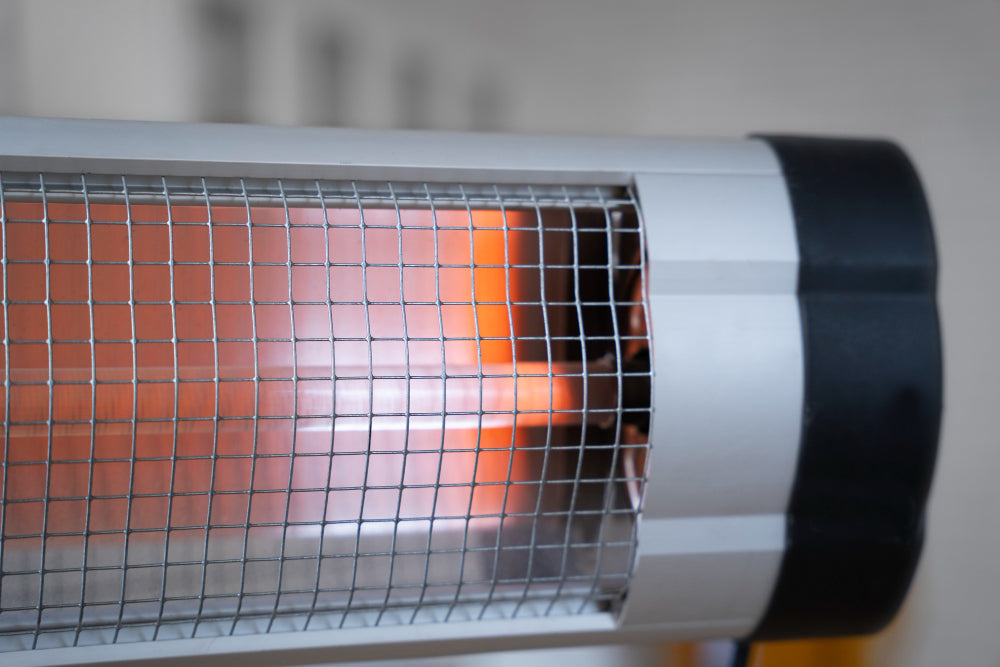“Gas heater with usage chart showing average hourly gas consumption in megajoules (MJ), typically ranging from 10 to 30 MJ per hour depending on heater size.”