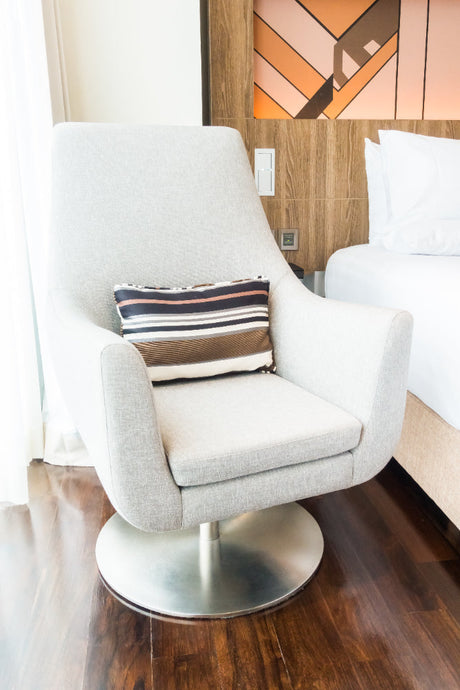 Transform Your Space with the Right Arm Chairs & Recliners