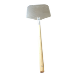 Profesional Pizza Oven Peel Paddle 90cm Wood Handle - Close-Up Angle