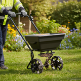 Spreader Black 82 x 46 x 75 cm PVC and Steel - Front View