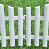 White Lawn Divider 17 pcs / 10 m - Close-Up Angle