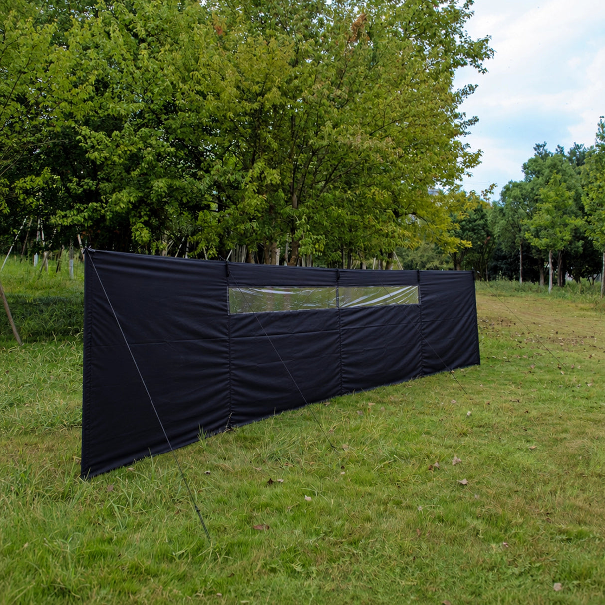 Camping Windbreak with Clear Windows & Bag &ndash; 725x140cm Black