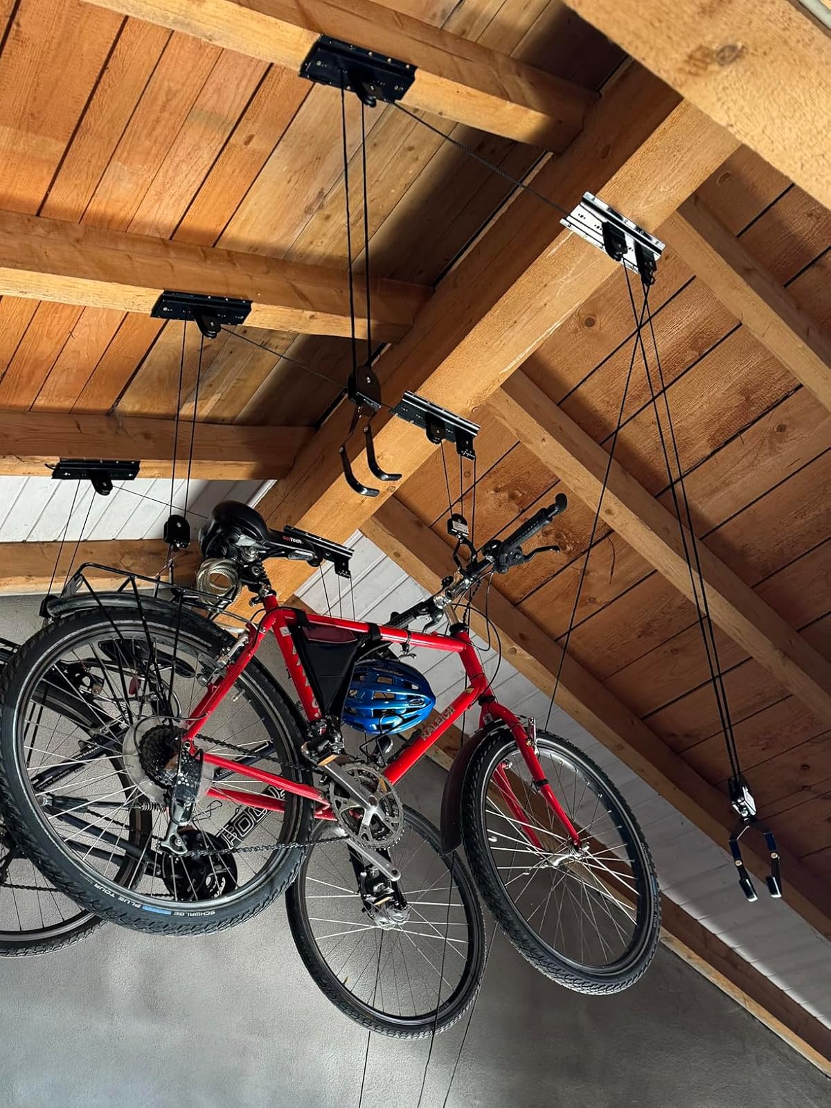 Heavy Duty Bike Hoist Pulley Lift &ndash; Garage Ceiling Bicycle Storage Rack w/ Lock
