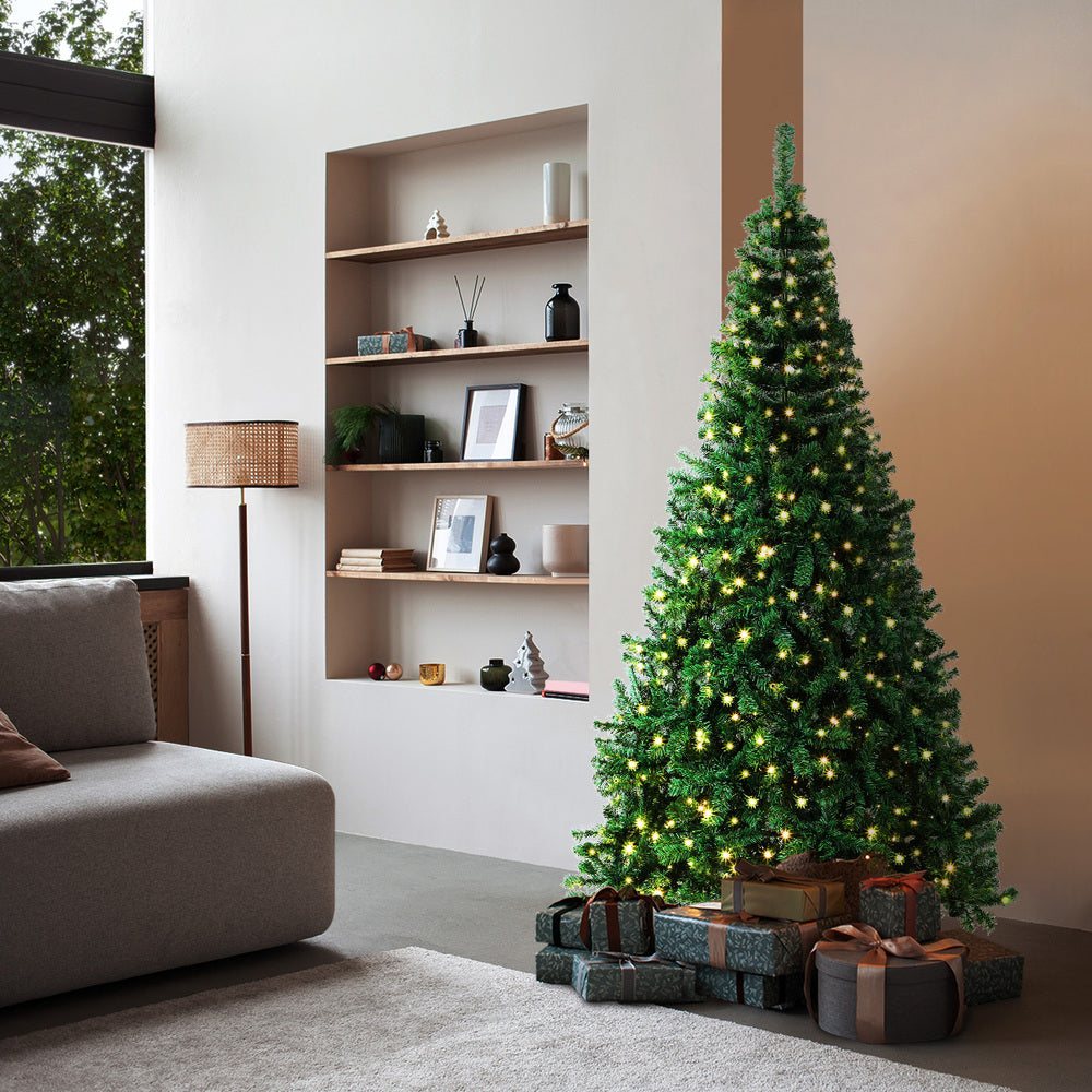 Tinseltown Christmas Tree 1.8M 6FT Green with LED lights