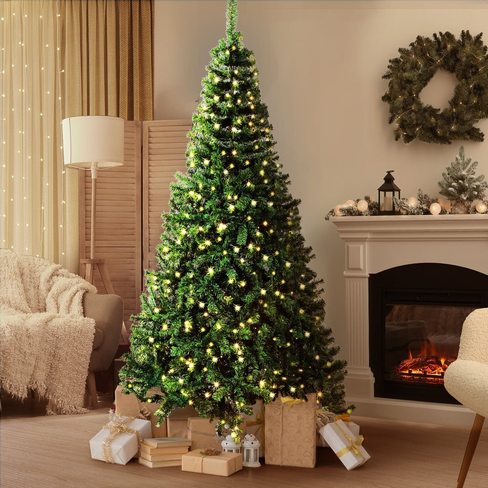 Tinseltown LED Christmas Tree 2.7M 9FT Green 1600 Tips