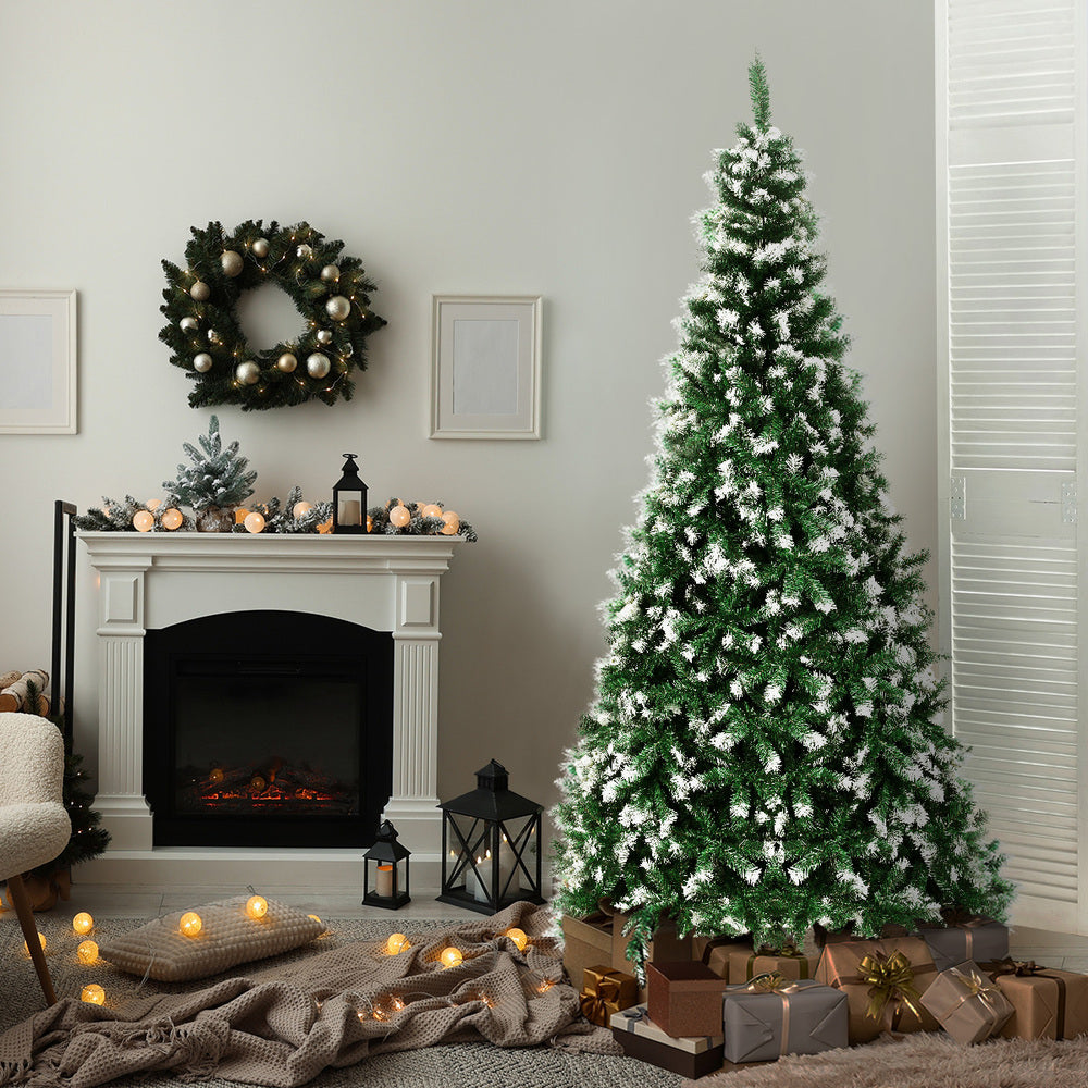 Tinseltown Christmas Tree 2.4M 8FT Snowy Xmas Decorations Home Decor Green 1400 tips