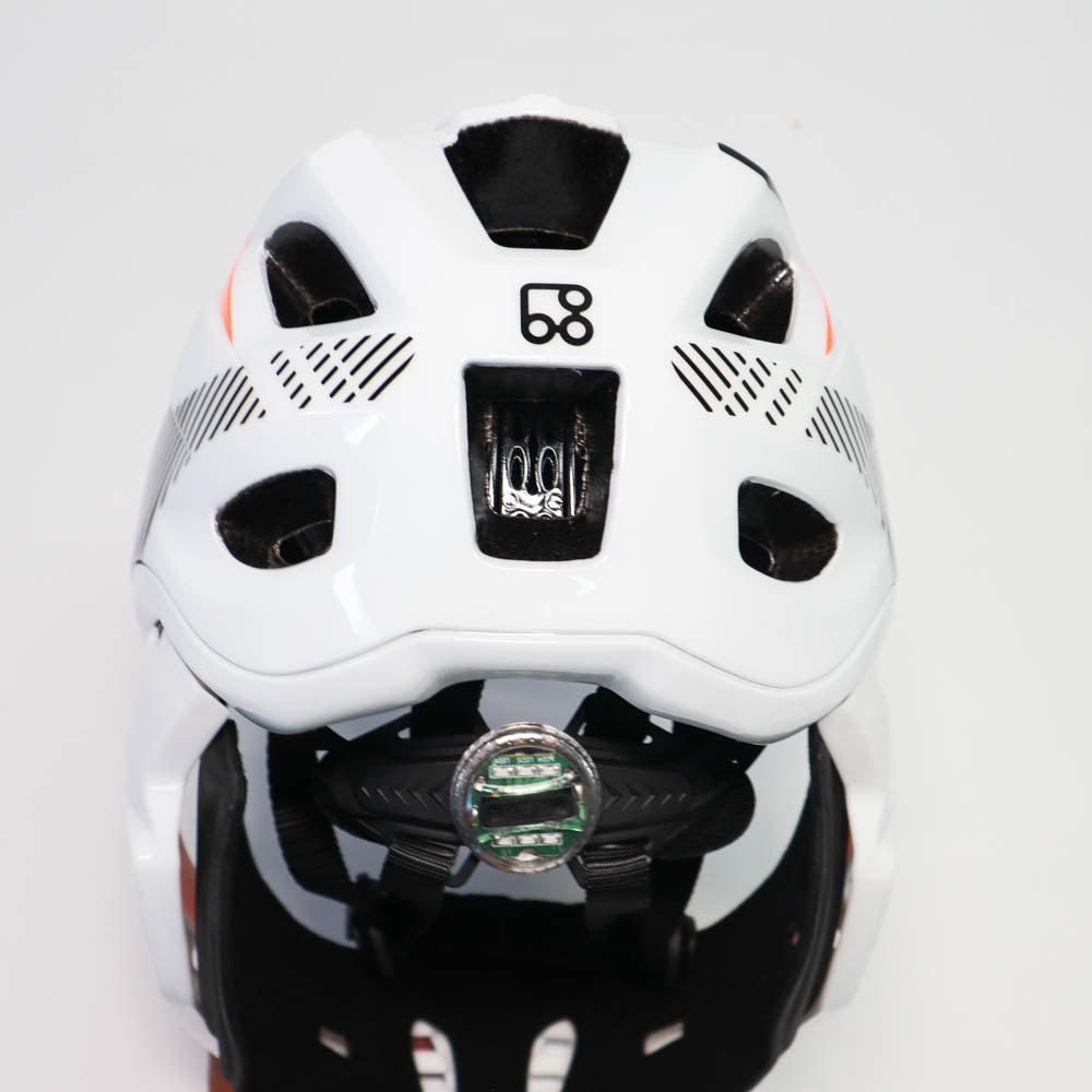 Trianglee 8 helmet S black & White-1954803070634430465