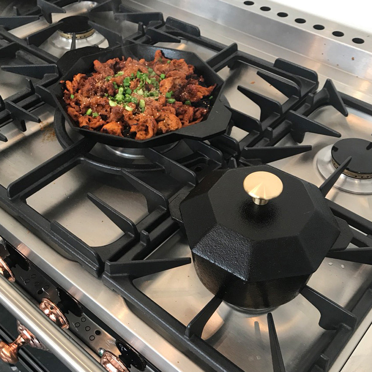 Cast-Iron Traditional Pot 21cm