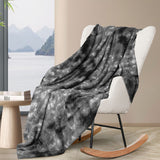 Dreamz Luxury Tie-dyed Blanket Grey 152cm x 203 cm - Close-Up Angle