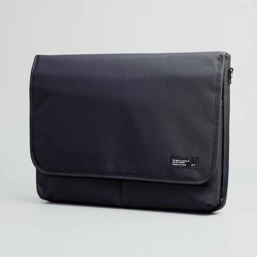 Large 15/15.6 inch Laptop Sleeve with Strap LATO - BLACK