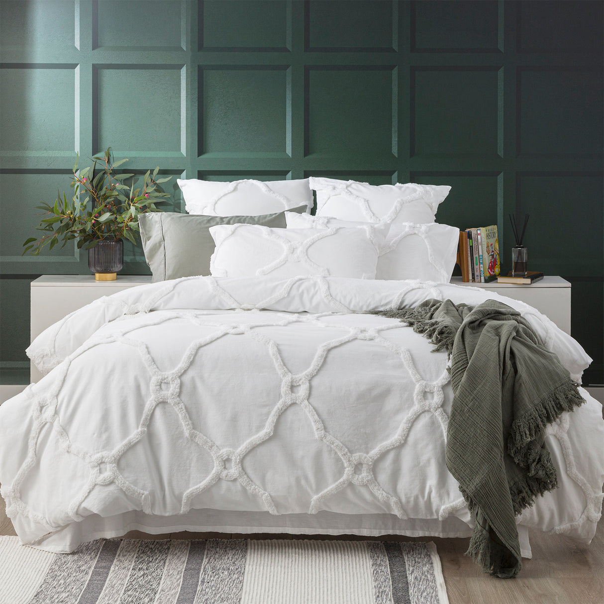 Moroccan 100% Cotton Chenille Vintage Washed Tufted White Quilt Cover Set by Renee Taylor Super King