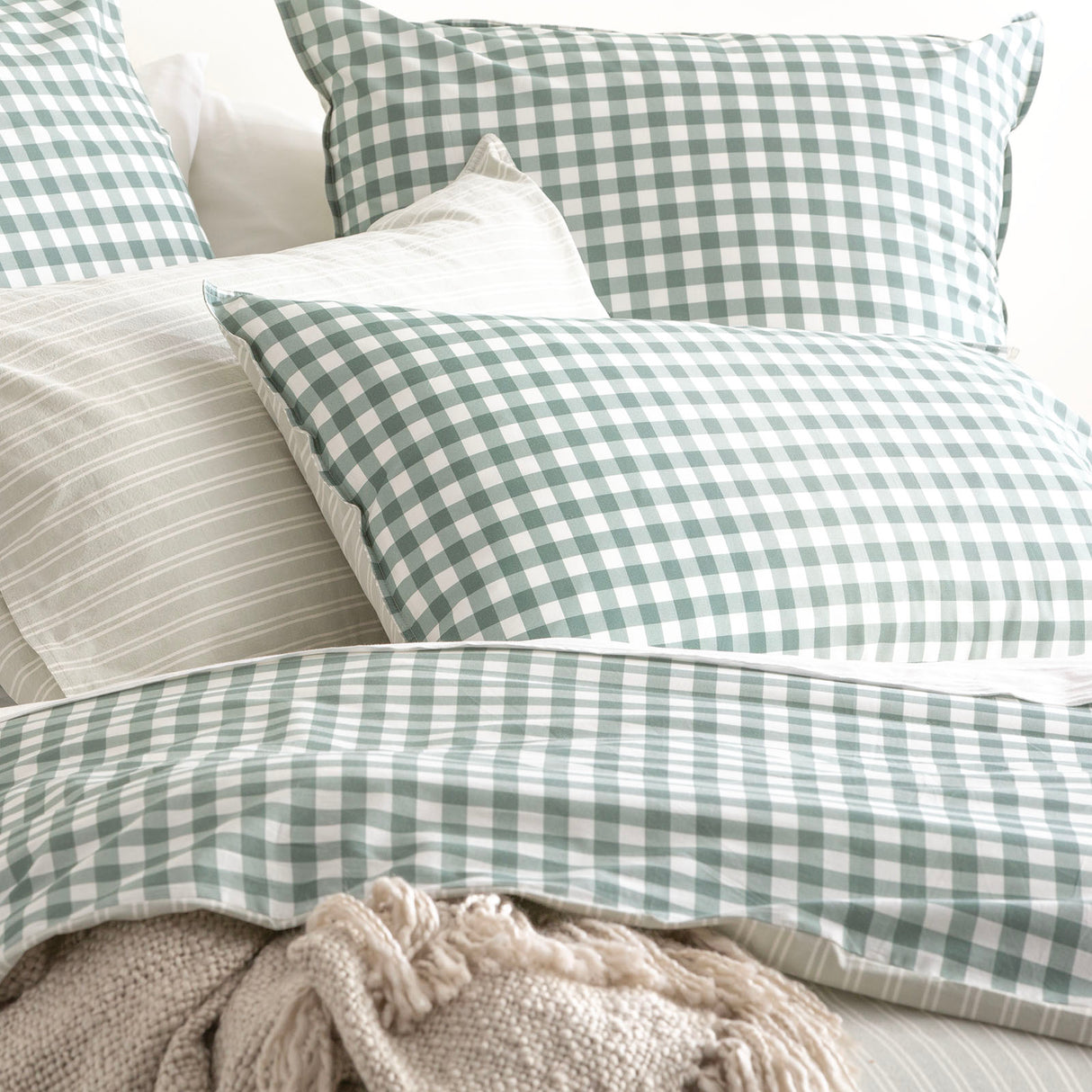 Alison Yarn Dyed Cotton Reversible Forest Quilt Cover Sets by Renee Taylor Queen