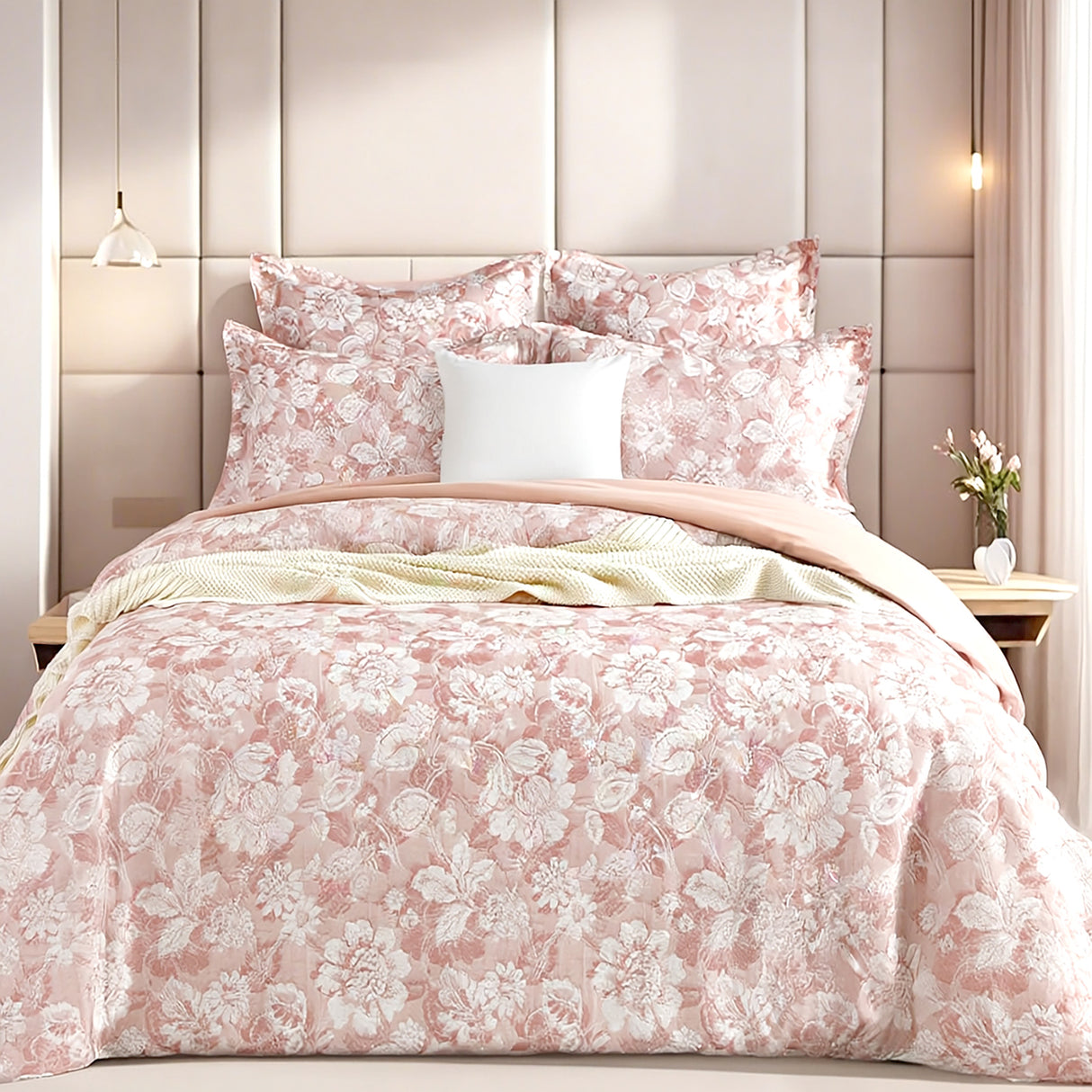 Aura Blush Jacquard Double Quilt Cover Set by Renee Taylor