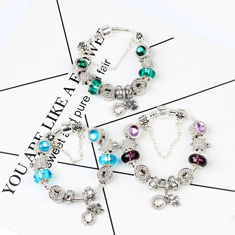 Charm Bracelet with Tortoise, Heart, Clover Pendant(Blue,19cm)