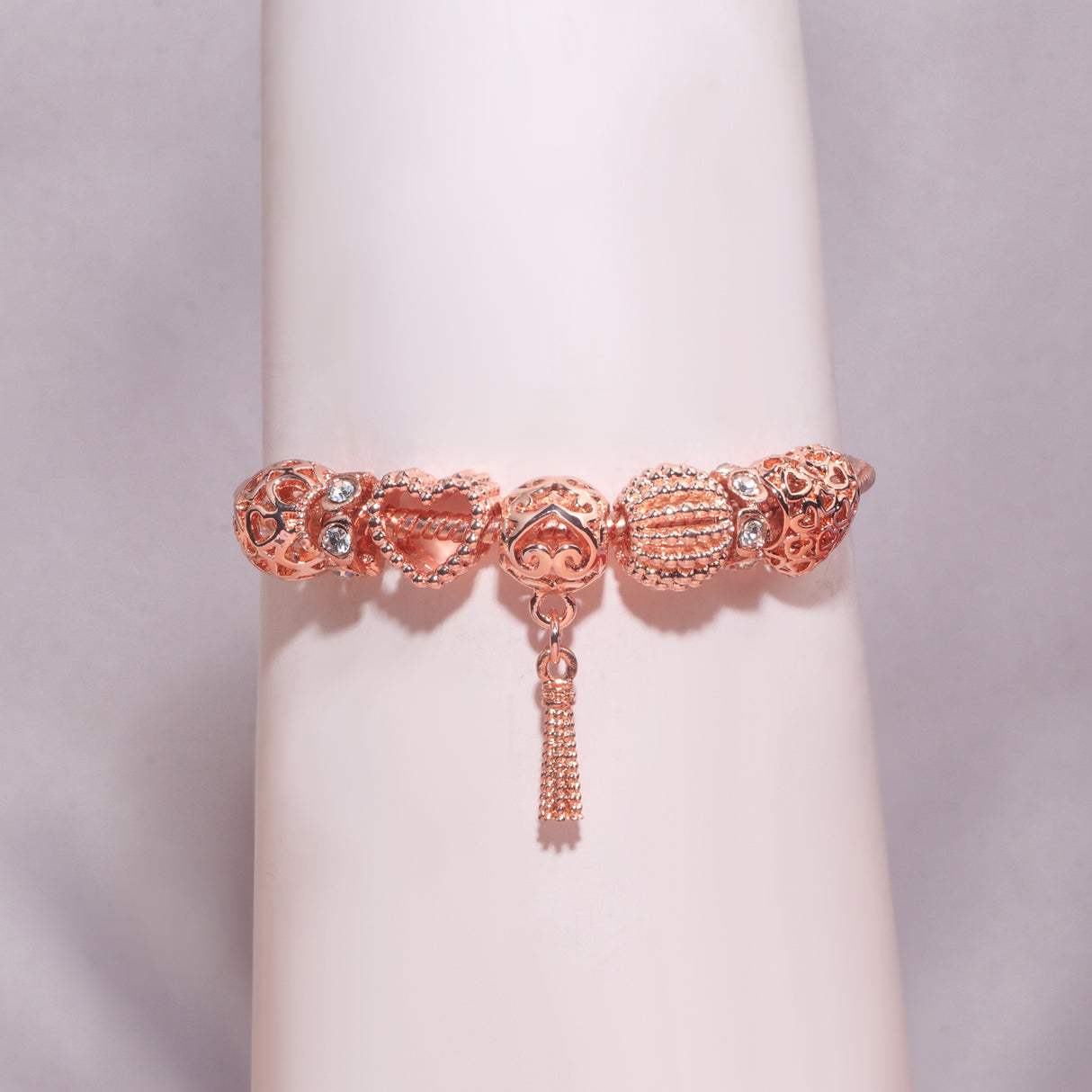 Rose Gold Hollow Carved Heart Bead Tassel Bracelet(18cm)
