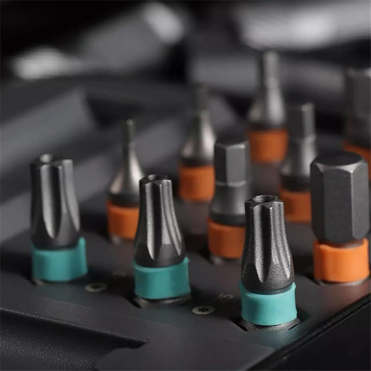 24-in-1 Magnetic Screwdriver Set, Multifunctional Tool Set for Home Repair
