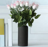 Luxurious Black Vase - Modern Vase - Modern Style - Home Furnishings - Chic - Classic Style - Matte Black Interior - Matte Black Interior - Modern Interior - Classic Model - Vase - Flower Vase - Chic Flower Vase - Front View