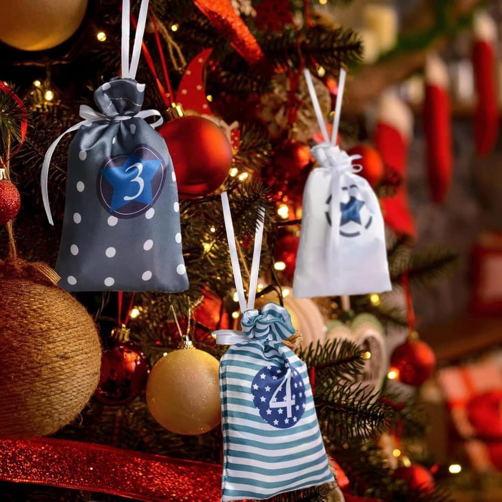 24 Christmas Calendar Bags, DIY Advent Calendar with Hanging Bags, Reusable Green Christmas Gifts