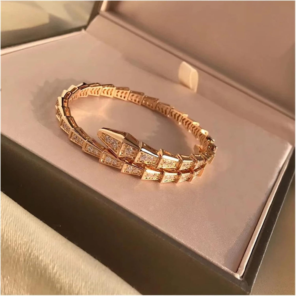 Bracelet Snake Shape Adjustable Bangle Fashion Classic Style Male Lady Couple Wedding Party Gift Bracelet Bracelet Ladies Jewelry