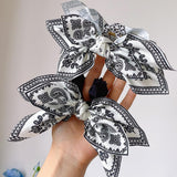 2 PCS Bandana Hair Claw Clip & 2 PCS Bandana Hair Ties Boho Hair Claw Clips Boho Bow Knot Bandana Fabric Hair Jaw Clips Paisley Hair Clip Non-slip Styling Hair Accessories for Women Girls - Top-Down View