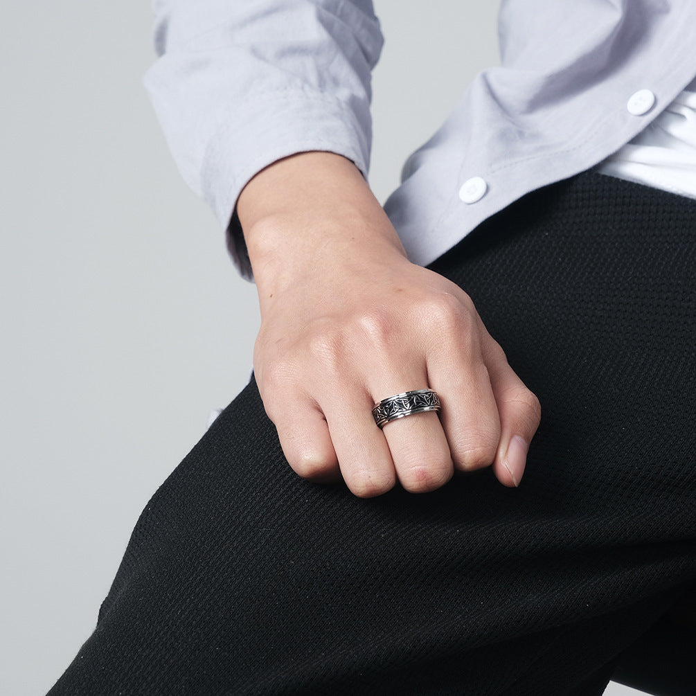 Nordic Norwegian Viking Triangle Knot Rotatable Titanium Steel Ring for Men and Women Relaxing Finger Ring Hand Forged