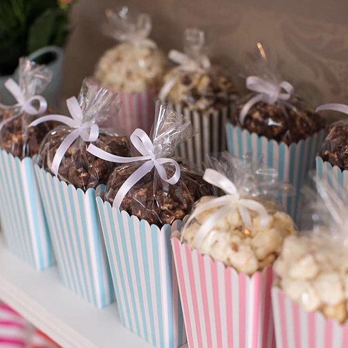 Gift Wrap Ribbon - 22mm Off-White Satin Ribbon - 10mm Wide - Suitable for Gift Wrapping, Valentine's Day Decorations, Heavy Fabrics - Handmade and Wedding Decorations - Gift Wrapping