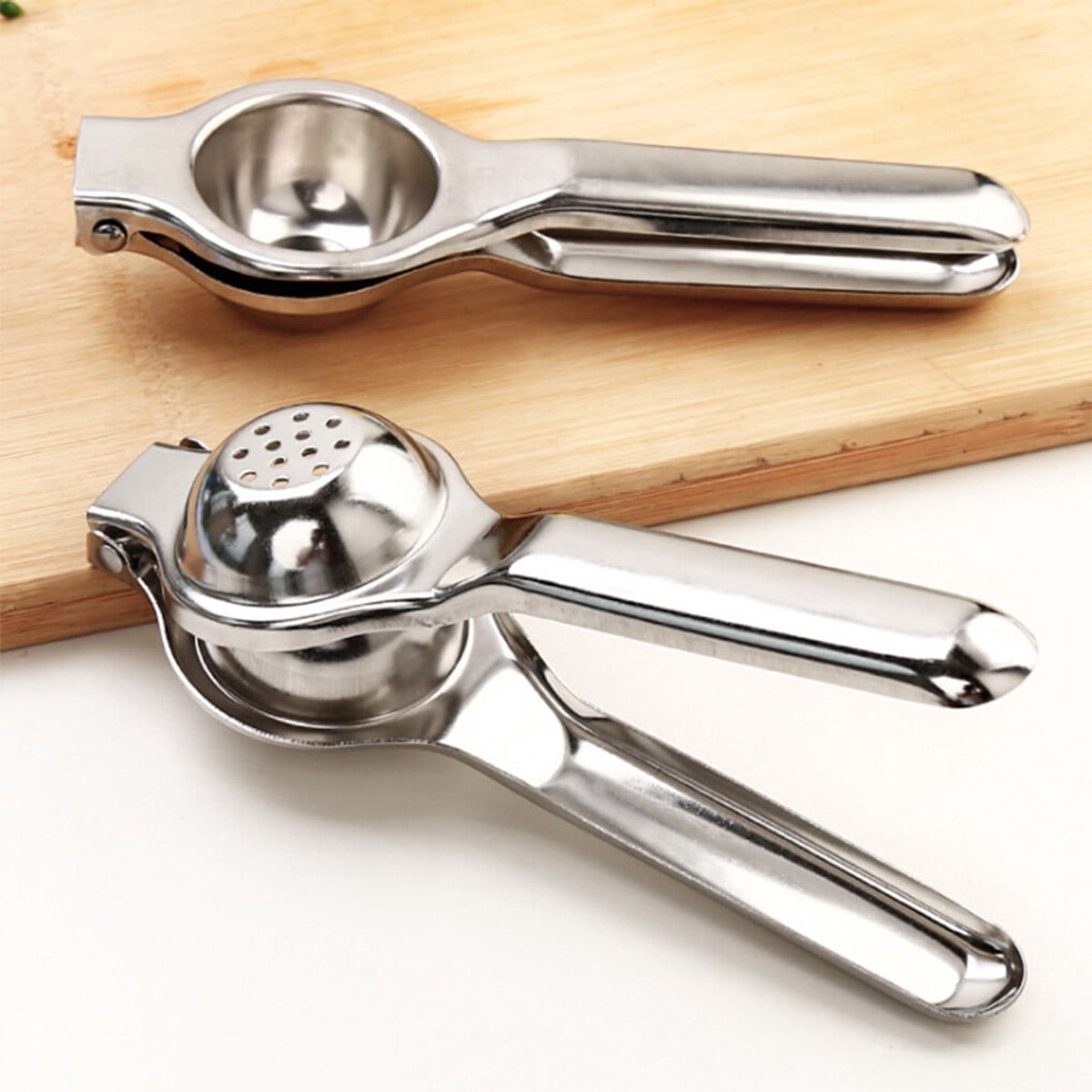 Lemon Juicer - Stainless Steel - Manual Orange Juicer (Silver)