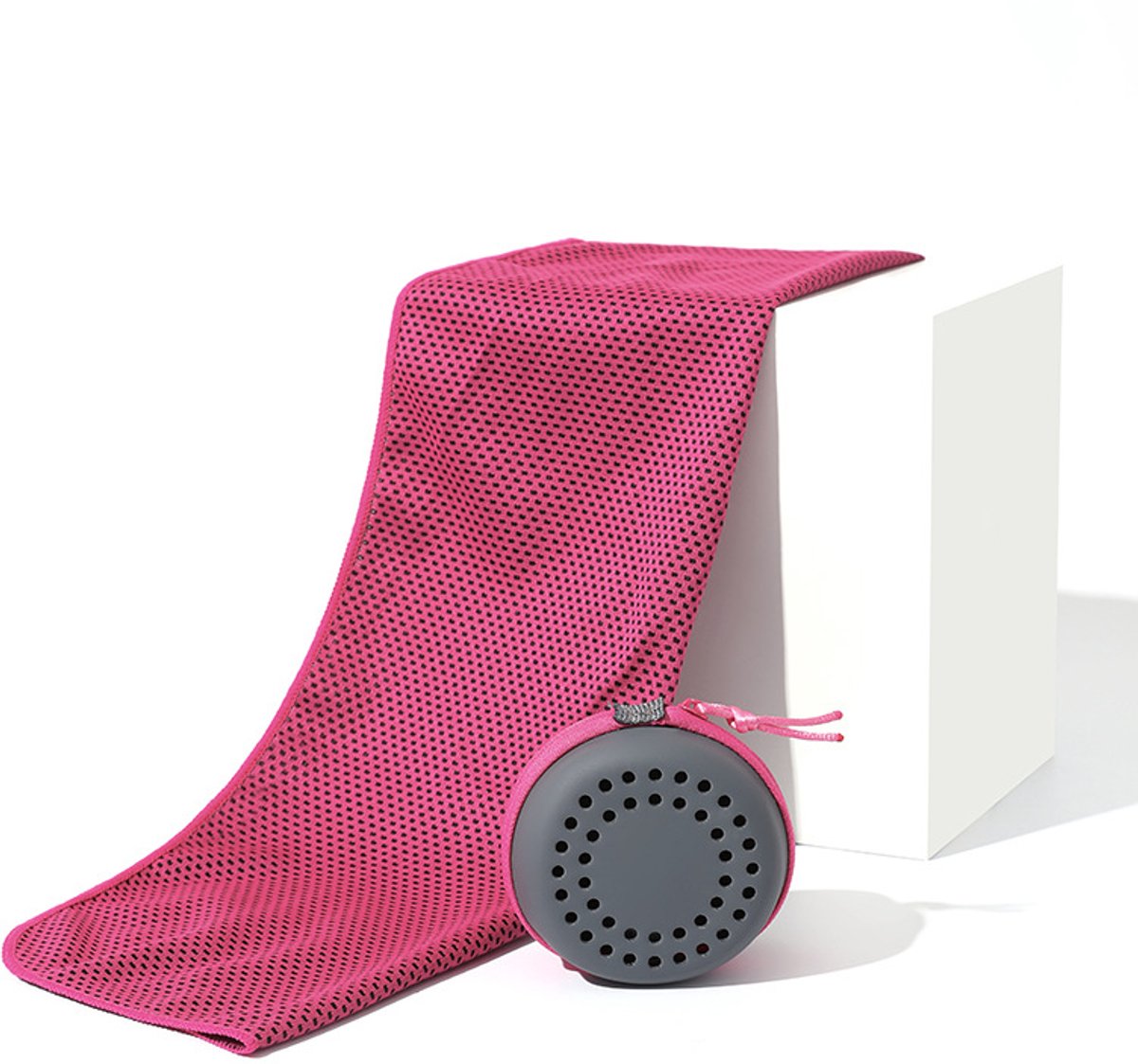 Cooling Towel for Summer & Sports - Quick-Drying & Cooling - Quick-Drying Towels - Cooling Towels for Running - With Storage Box - 30x60 cm (Children) Pink