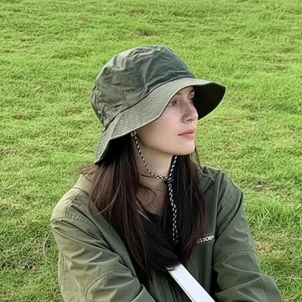 Hat - Sun Hat - Outdoor Jungle Hat - Foldable Bucket Hat - Rain Hat - Unisex - With Removable Chin Strap - 2-Piece (Black + Brick Red)
