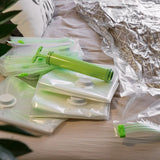 Vacuum Bags for Clothes - Set of 4 - with Manual Inflation Function - 120x100cm - Front View