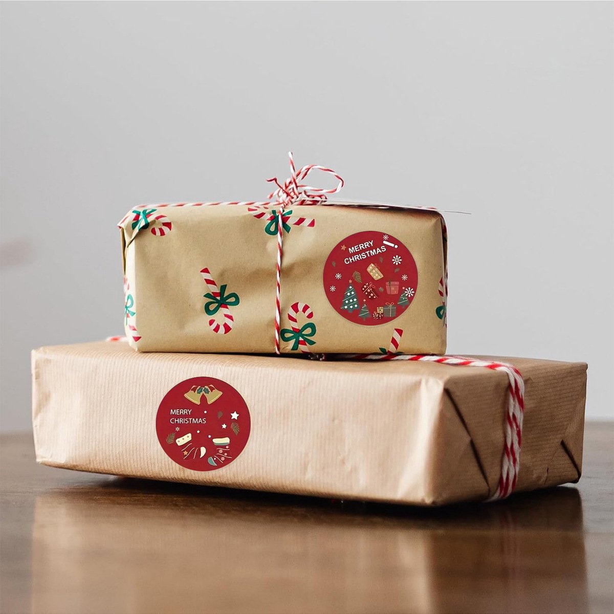 Stickers - Christmas Stickers - Cartoon Stickers - 2 Rolls - Approximately 500 stickers per roll - The best choice for decorating Christmas gifts