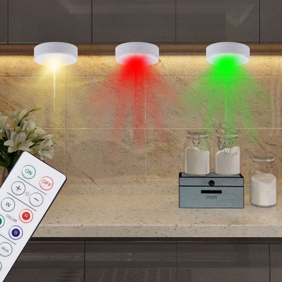 LED spotlight set - 6 stylish lights with dimming function and 2 practical remote controls - Night lights with colour change - Lights with remote controls - Suitable for kitchens, bedrooms, etc.