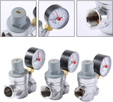 Adjustable pressure reducing valve with integrated pressure gauge for hot and cold water, brass pipe valve for home, commercial and industrial use (DN15) - Front View