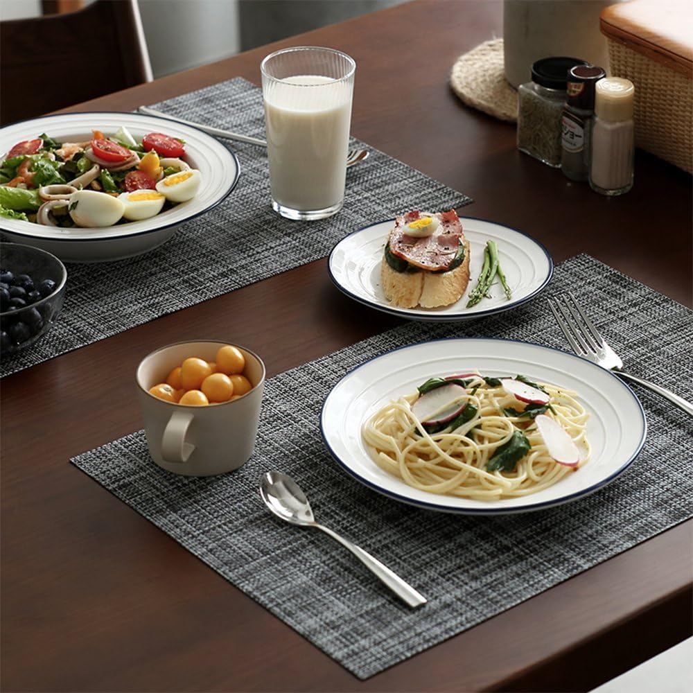 PVC placemat, 4 pieces non-slip heat-resistant placemats, washable vinyl placemats, set of 4 - gray