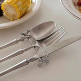 Knife Rests Gold - Set of 6 - Luxury Cutlery Rests - Table Decoration for Dinner & Christmas - Metal - 8 x 3cm - Front View