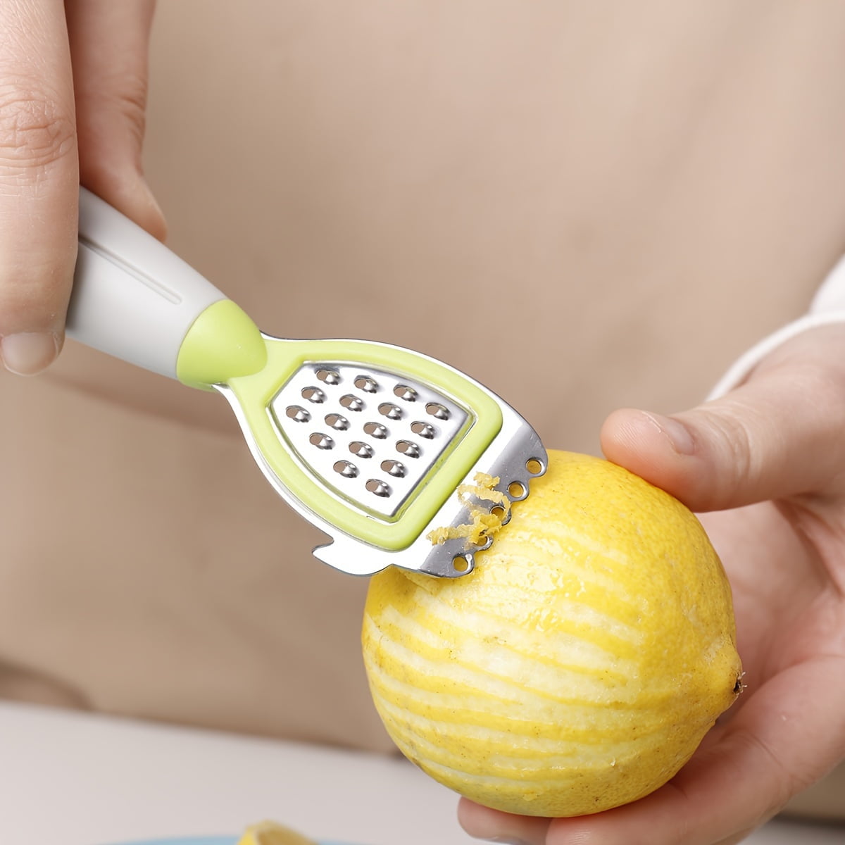 Green Stainless Steel 3-in-1 Citrus Zester & Juicer – Multi-Functional Lemon Grater, Peeler & Juicing Tool with Soft Grip Handle for Oranges, Limes & Grapefruit
