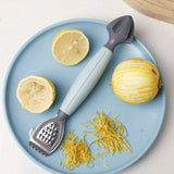 Green Stainless Steel 3-in-1 Citrus Zester & Juicer – Multi-Functional Lemon Grater, Peeler & Juicing Tool with Soft Grip Handle for Oranges, Limes & Grapefruit