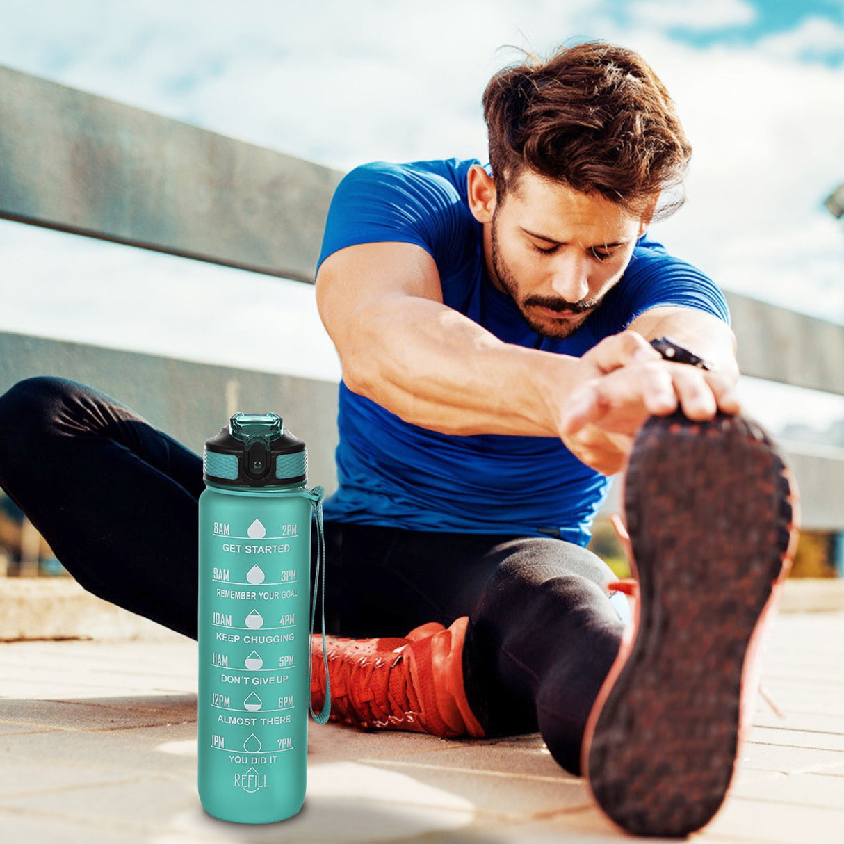32Oz Water Bottle with Time Markers, Carry Strap, Leak-Proof for Fitness, Gym, Camping, Outdoor Sports Green