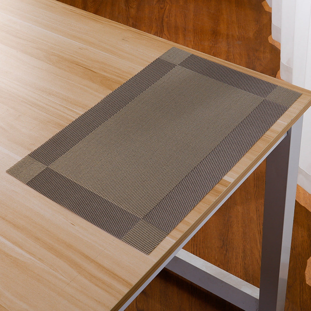 Elegant Woven Vinyl PVC Dining Placemats, Stain‑Resistant Heat‑Proof Non‑Slip Table Mats with Matching Coasters for Home Kitchen, Grey