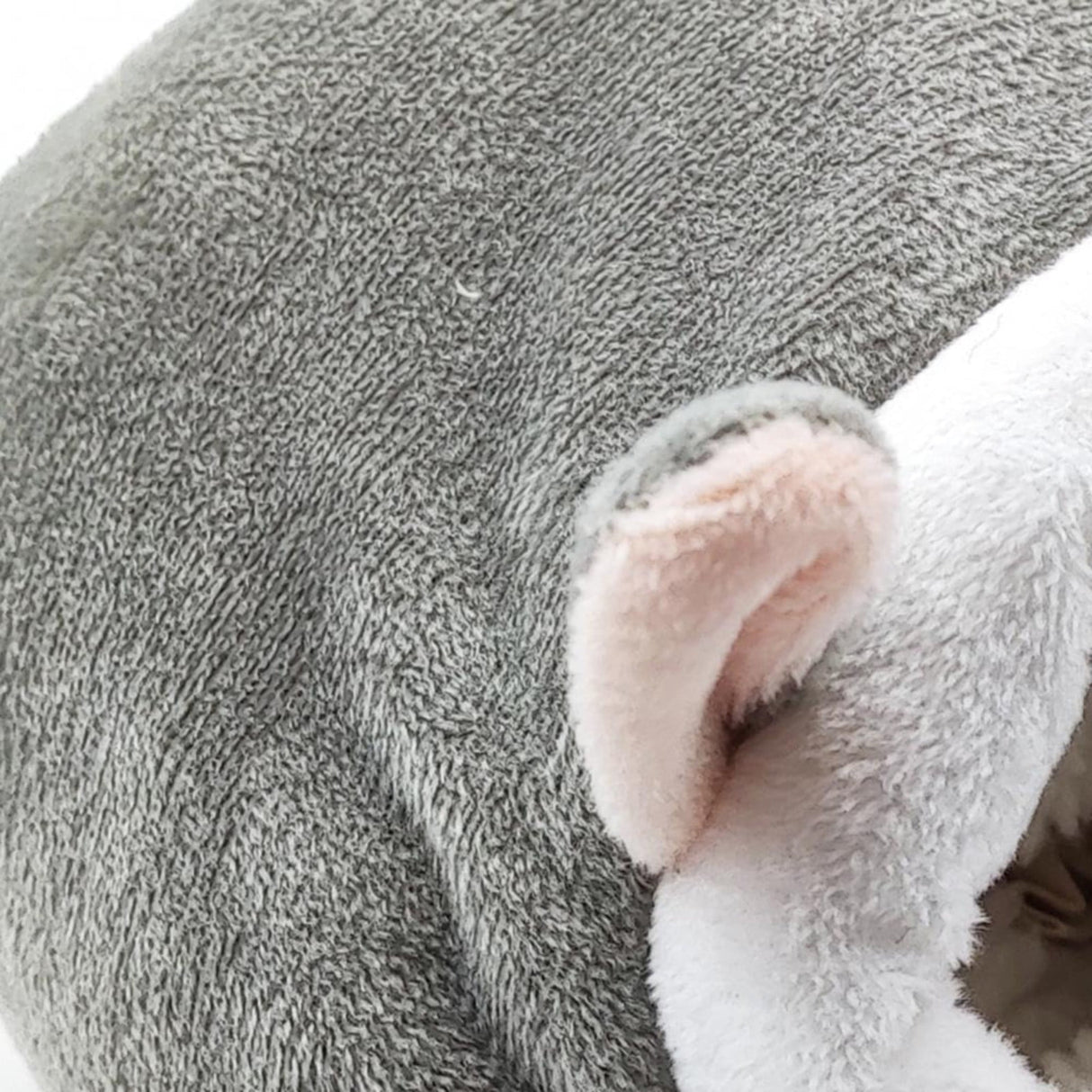 Small Pet Bed, Pig Christmas Bed Warm Hedgehog Hideout Cotton House Sleeping Nest Cage Accessories for Small Animal Habitat Supplies for Hamster Sugar Glider Squirrel Bearded Dragon, Pink Grey